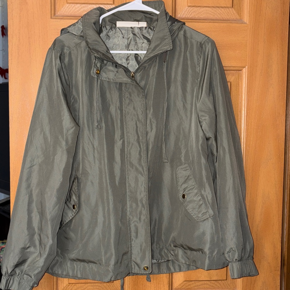 Trendy Catherine Malandrino Olive Jacket🔥